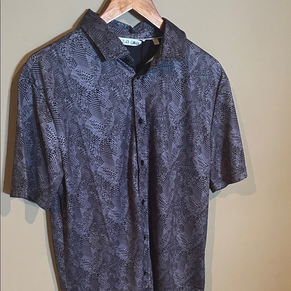 Stylish Black Patterned Casual Shirt